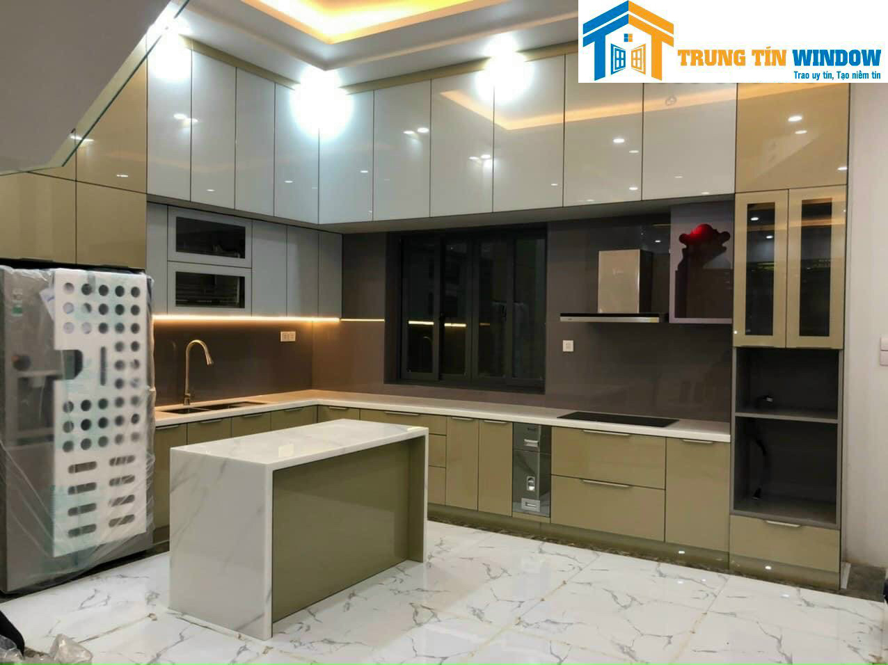 Sản phẩm của Trung Tín Window -  Tủ bếp nhôm kính
